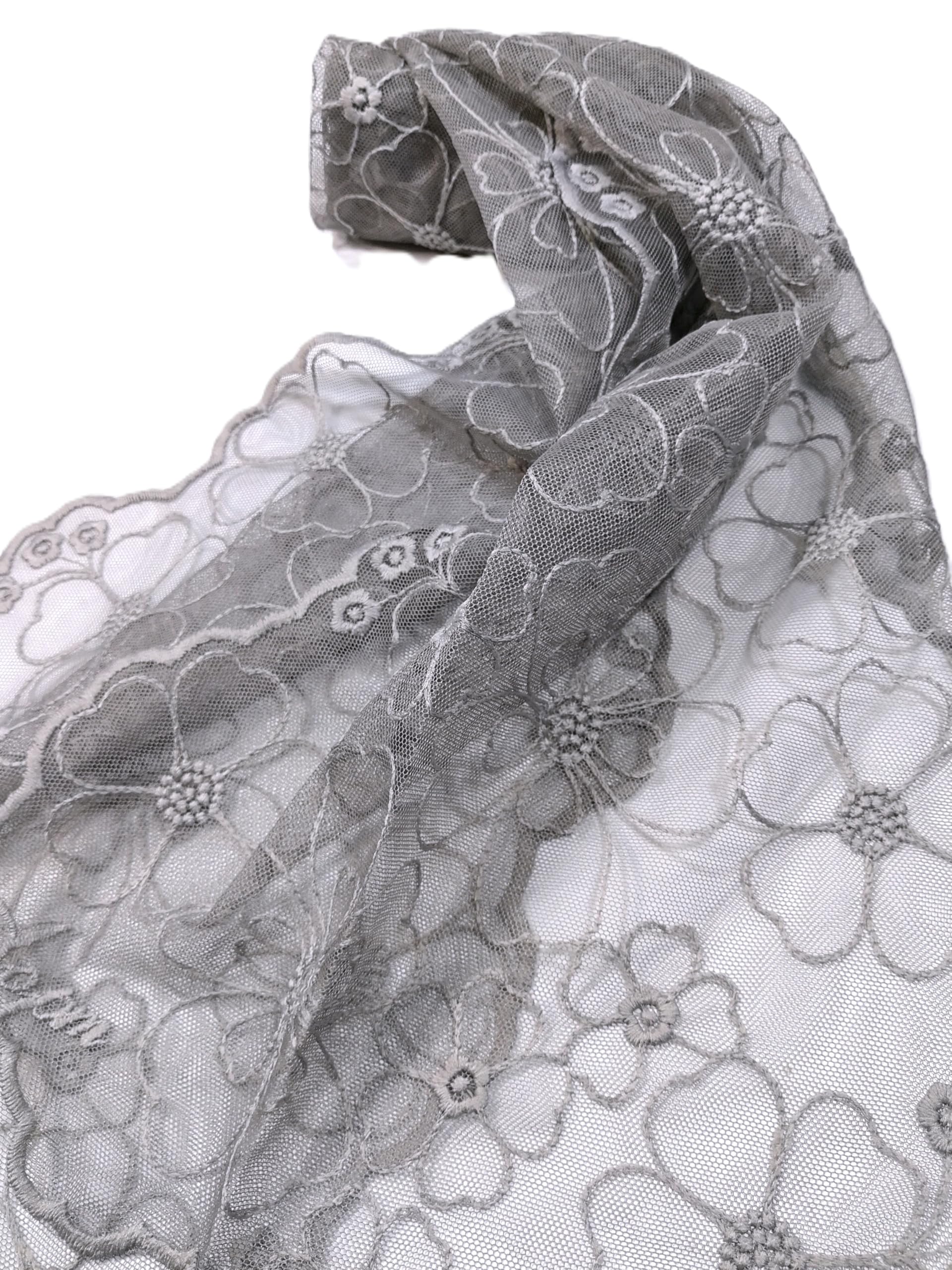 Shanlin Delicate Floral Embroidered Mesh Lace Scarf for Women